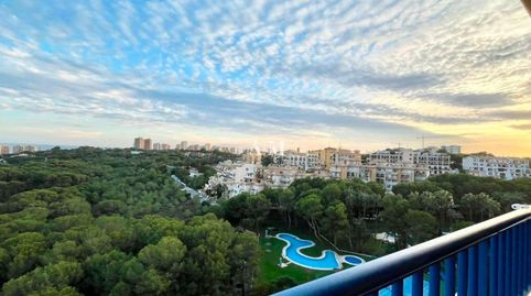 Foto 3 de Apartamento de alquiler en Campoamor, Orihuela