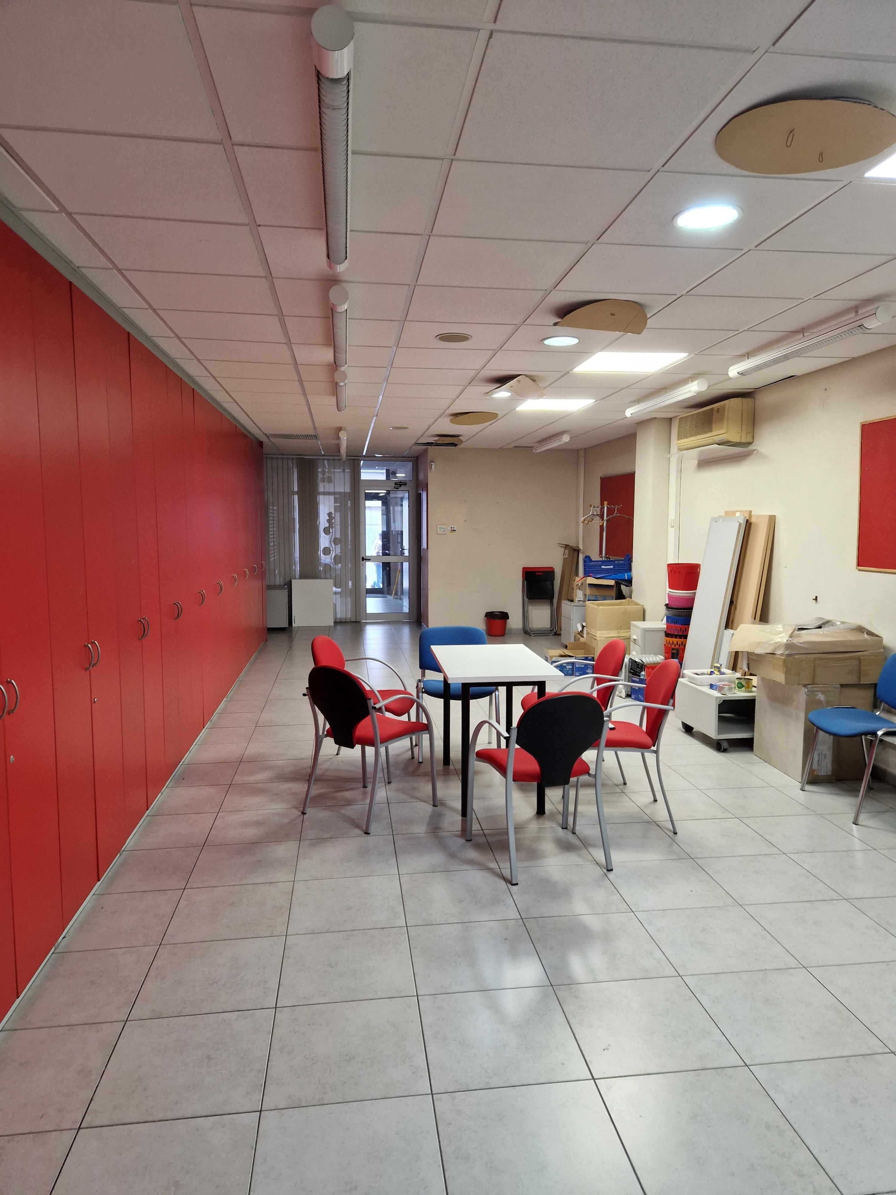 Office for sale in Sant Andreu de la Barca  with Air Conditioner, Heating and Terrace