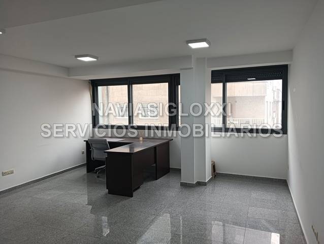 Oficina en Alquiler en Avenida de Madrid, 26 en Salgueira - O Castaño