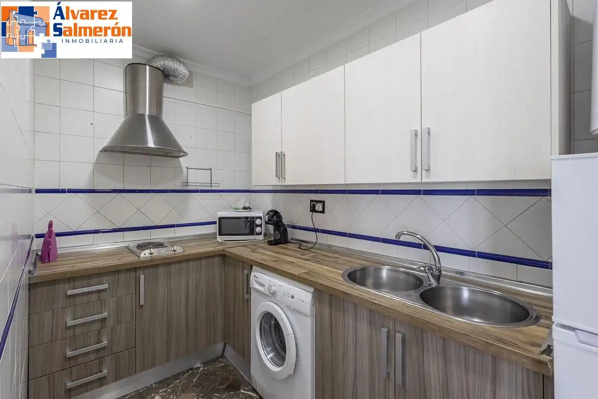 Cocina de Piso en venta en Granada