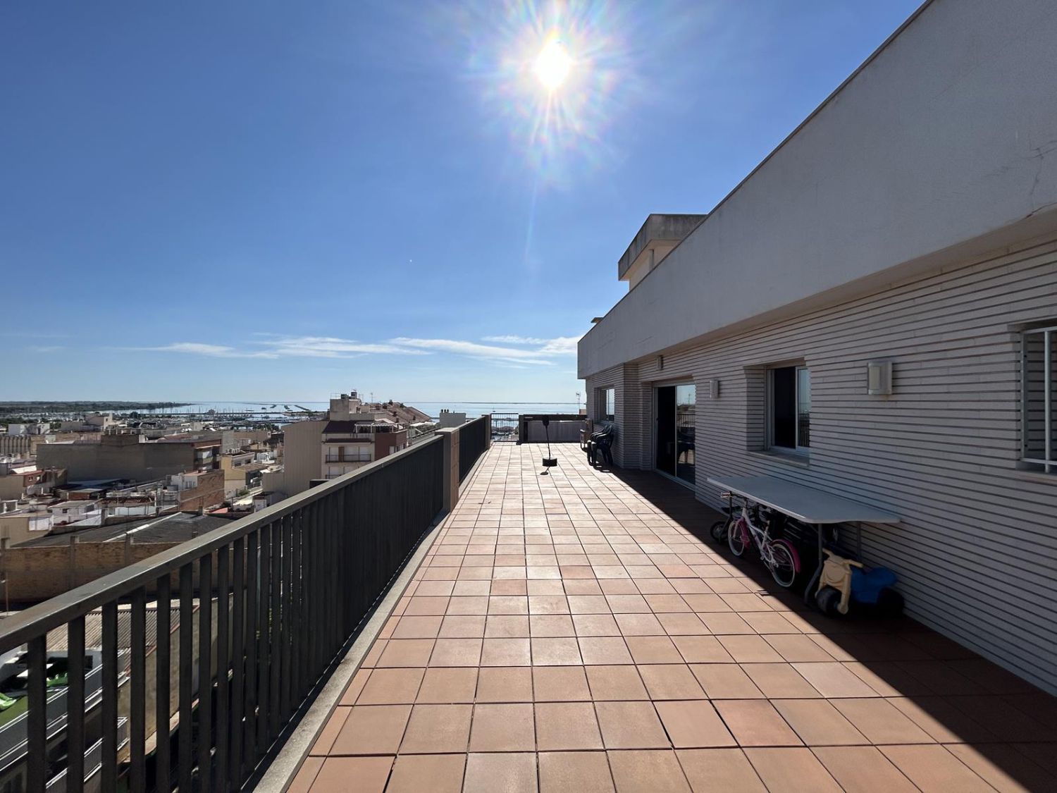 Terraza de Apartamento en venta en Sant Carles de la Ràpita con Aire acondicionado, Calefacción y Parquet