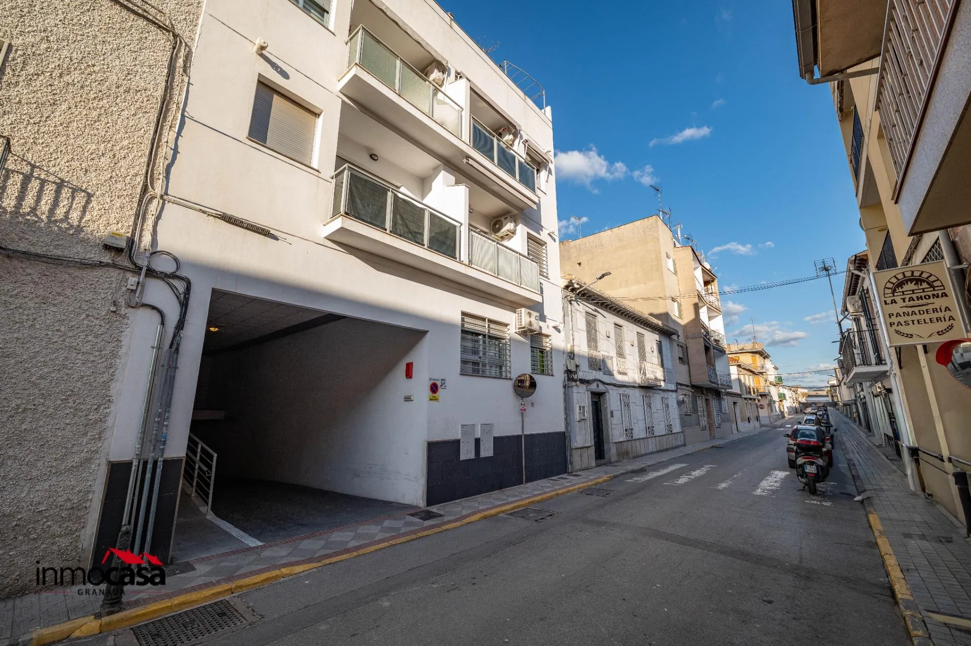 Exterior view of Flat for sale in Atarfe  with Community pool