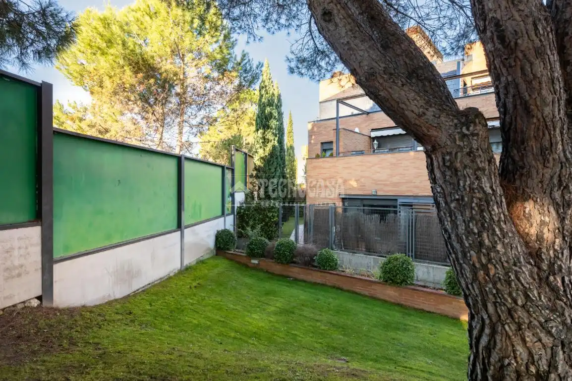 Garden of Flat for sale in Torrelodones  with Air Conditioner, Heating and Private garden