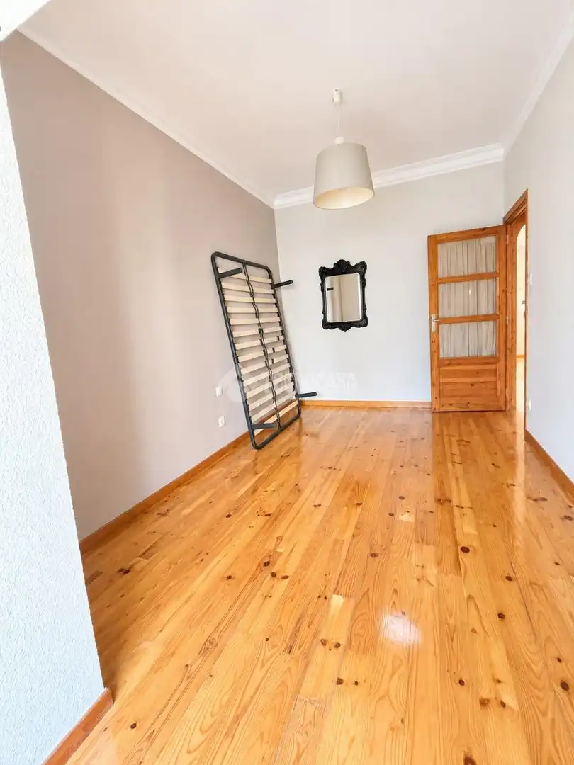Habitación de Piso en venta en Zaragoza con Aire acondicionado, Calefacción y Parquet