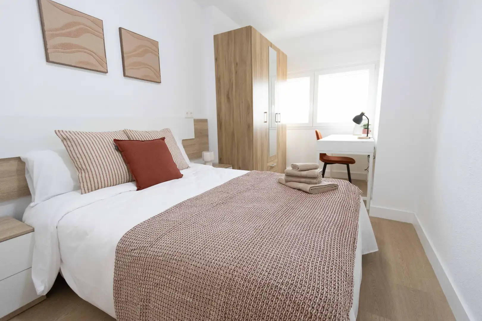 Wohnung zur Miete in Avenida Hermanos Bou, imagen 5