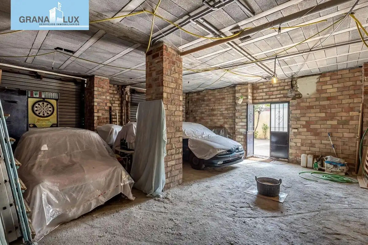 Chalet con terraza en venta en Calle de la Reina Mora, imagen 13