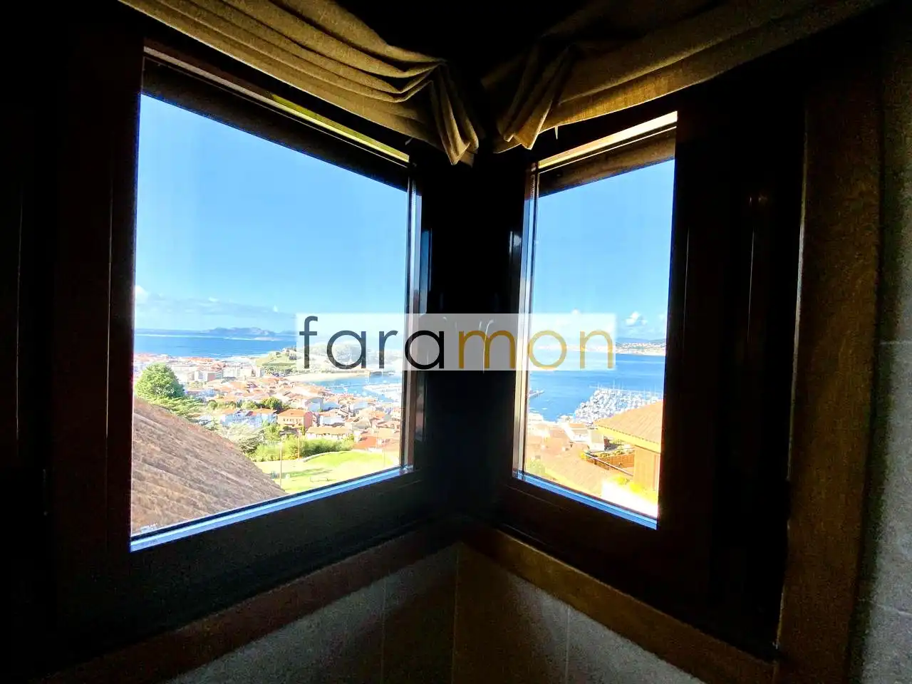 Duplexes for rent in Rafael Freire, Baiona