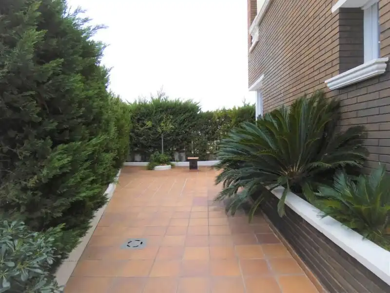 Casa amb piscina en venda a BERNAT DESCLOT, imagen 21