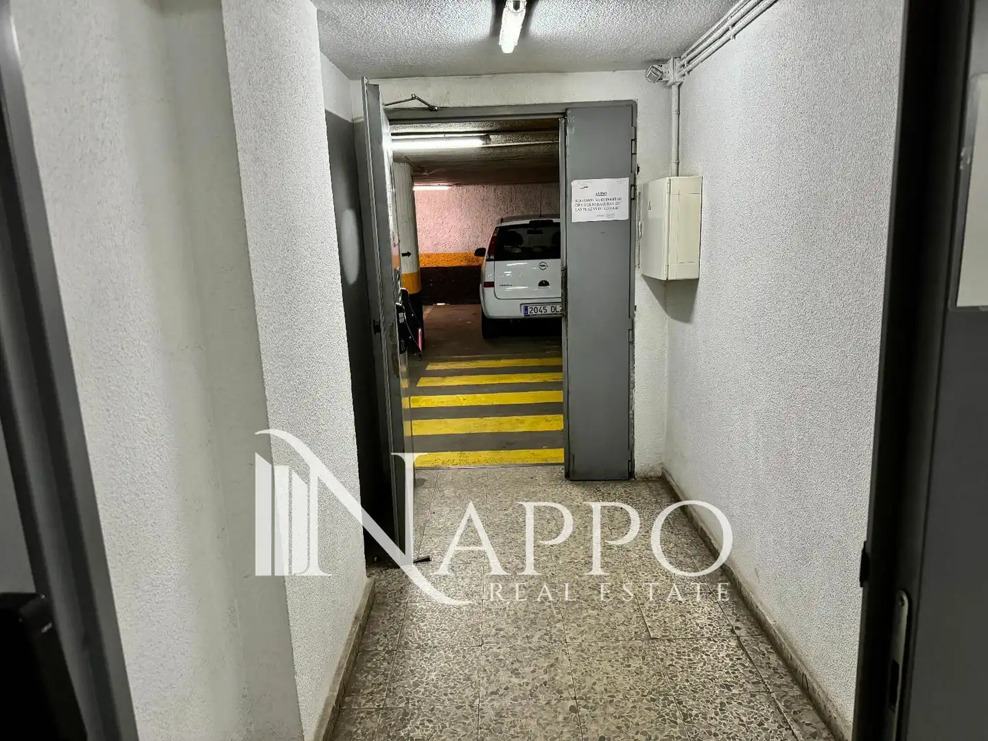 Einzelparkplatz zum Verkauf in Fernando el Católico 86, imagen 7
