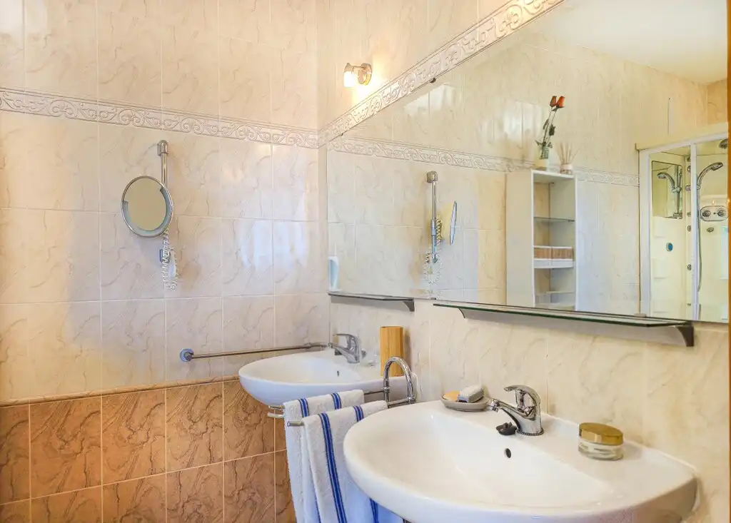 Chalet con piscina en venta en Arenas, imagen 21