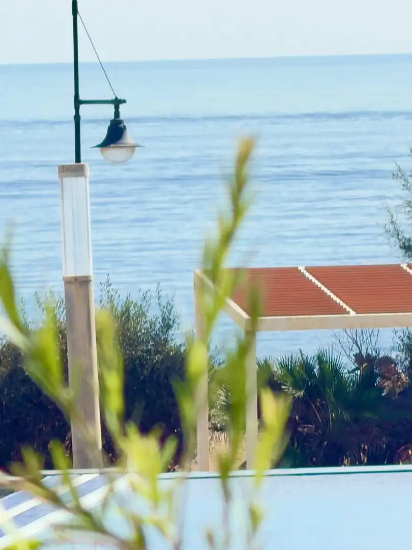 Apartamento con terraza en venta en Calle POSEIDON, imagen 7