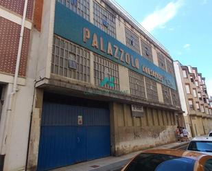 Vista exterior de Nau industrial en venda en Santoña