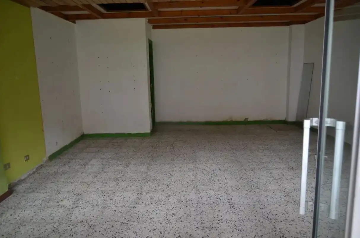 Local comercial en venda a Rúa Miguel de Cervantes, imagen 10