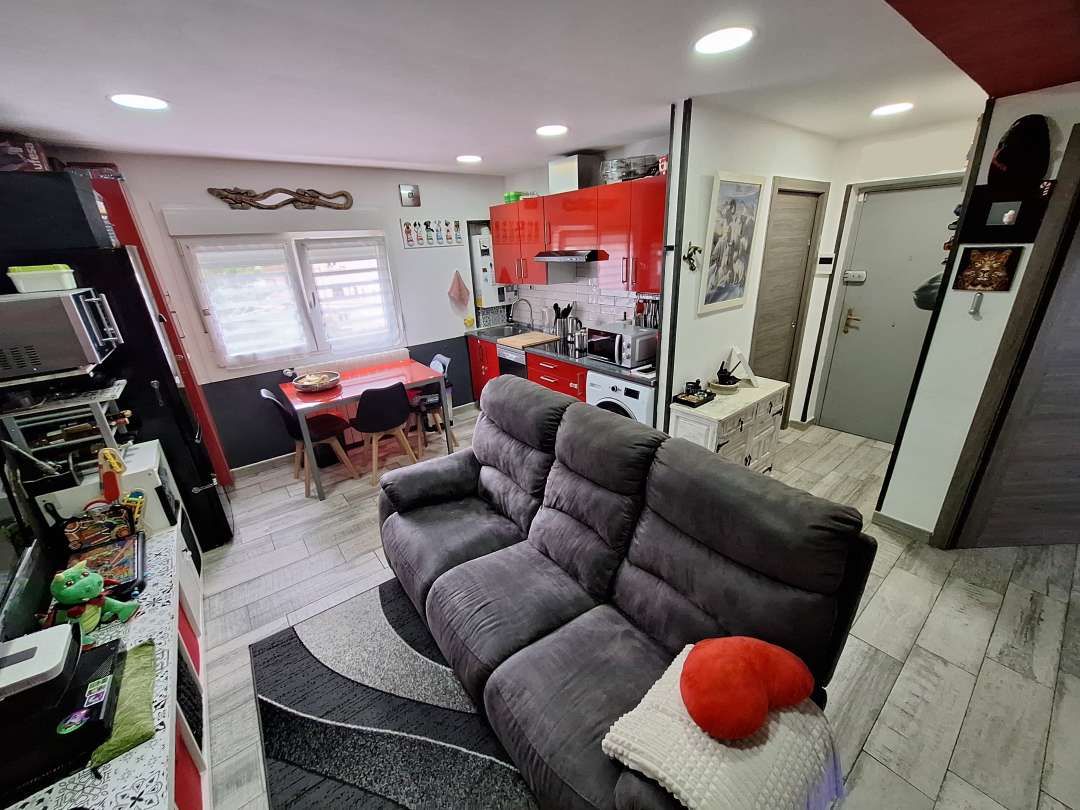 Sala d'estar de Pis en venda en Durango amb Calefacció