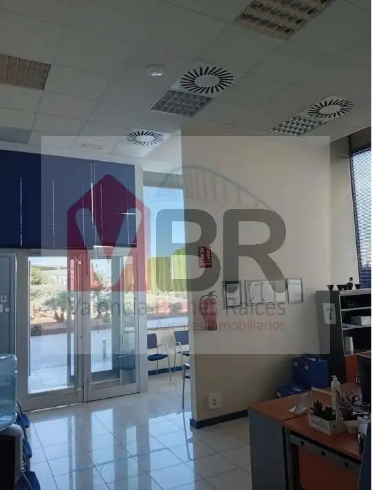 Oficina de lloguer a Calle de Botiguers, imagen 6