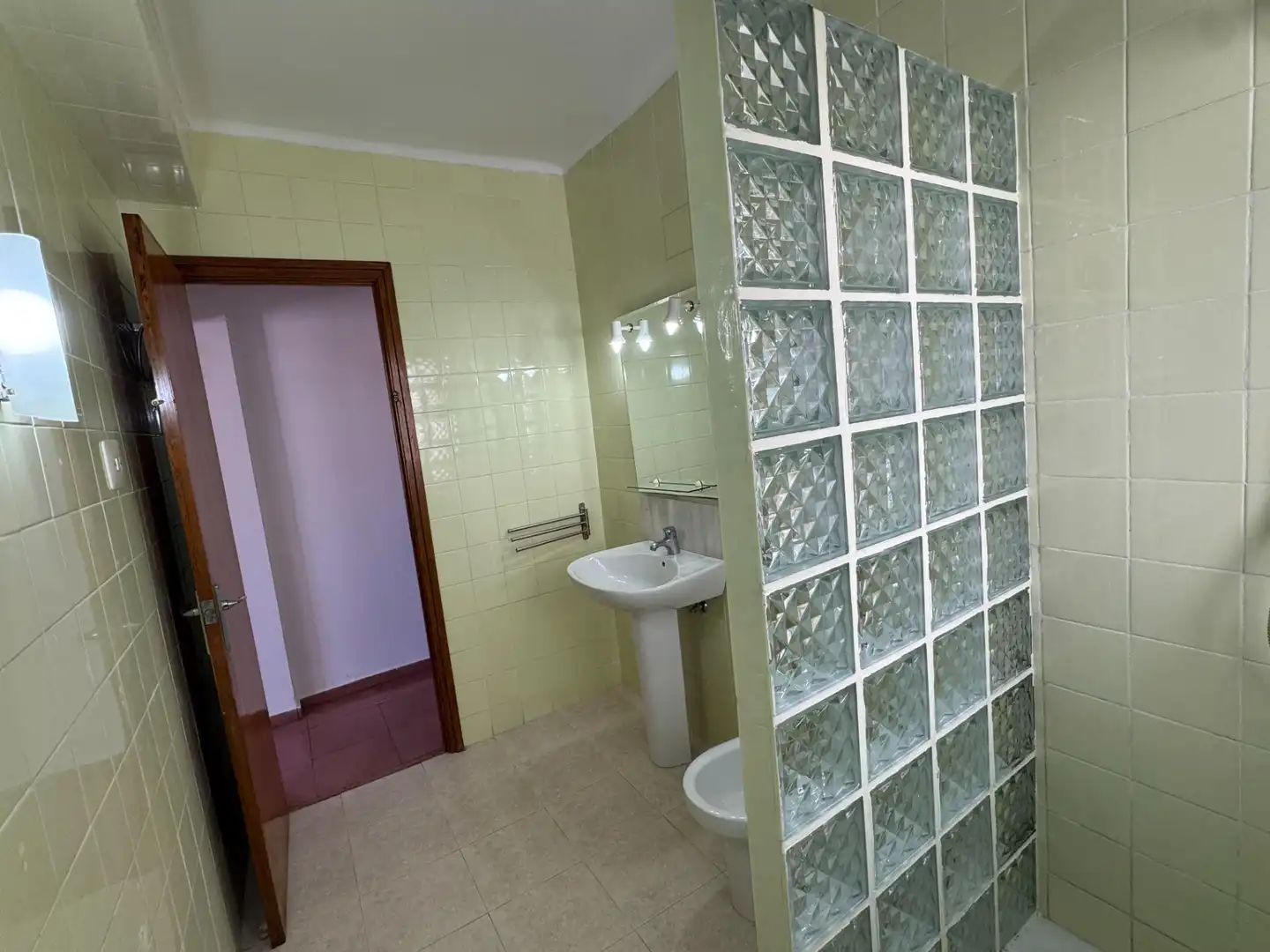 Bathroom of Attic for sale in Llíria  with Air Conditioner and Terrace