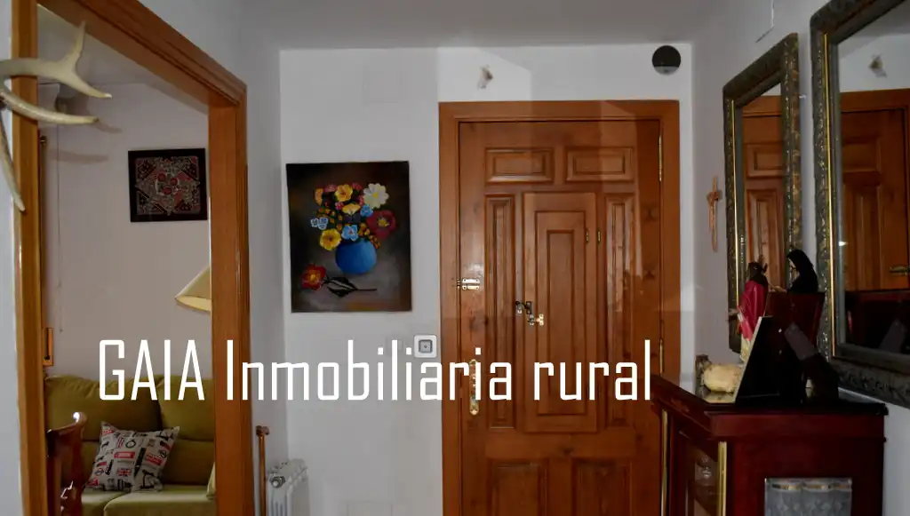 Schlafzimmer von Einfamilien-Reihenhaus zum Verkauf in Caspe
