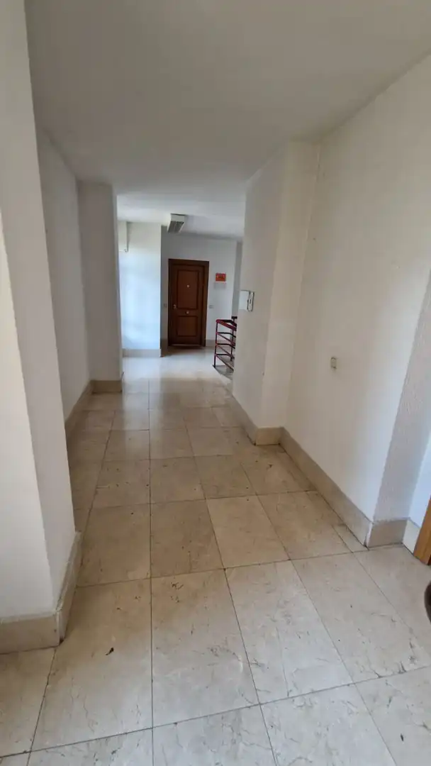 Office for sale in León Capital   with Heating