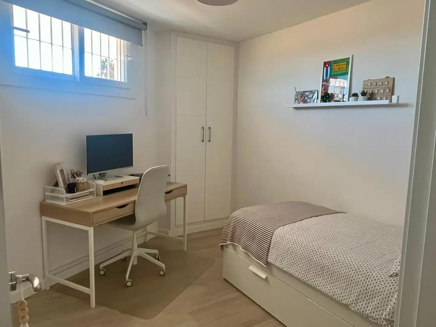 Habitación de Piso en venta en Torremolinos con Aire acondicionado, Calefacción y Balcón