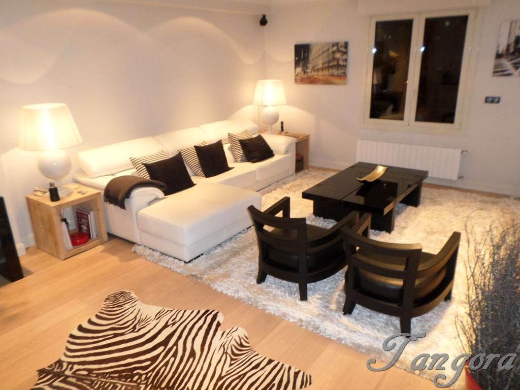 Living room of Duplex for sale in Getxo   with Heating, Parquet flooring and Storage room