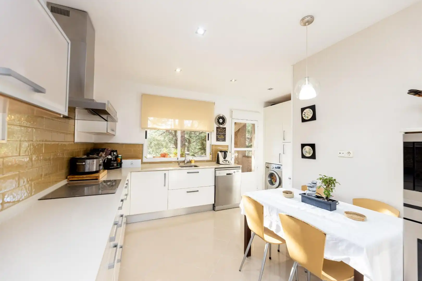 Cocina de Casa o chalet en venta en Torrelodones con Calefacción, Jardín privado y Trastero