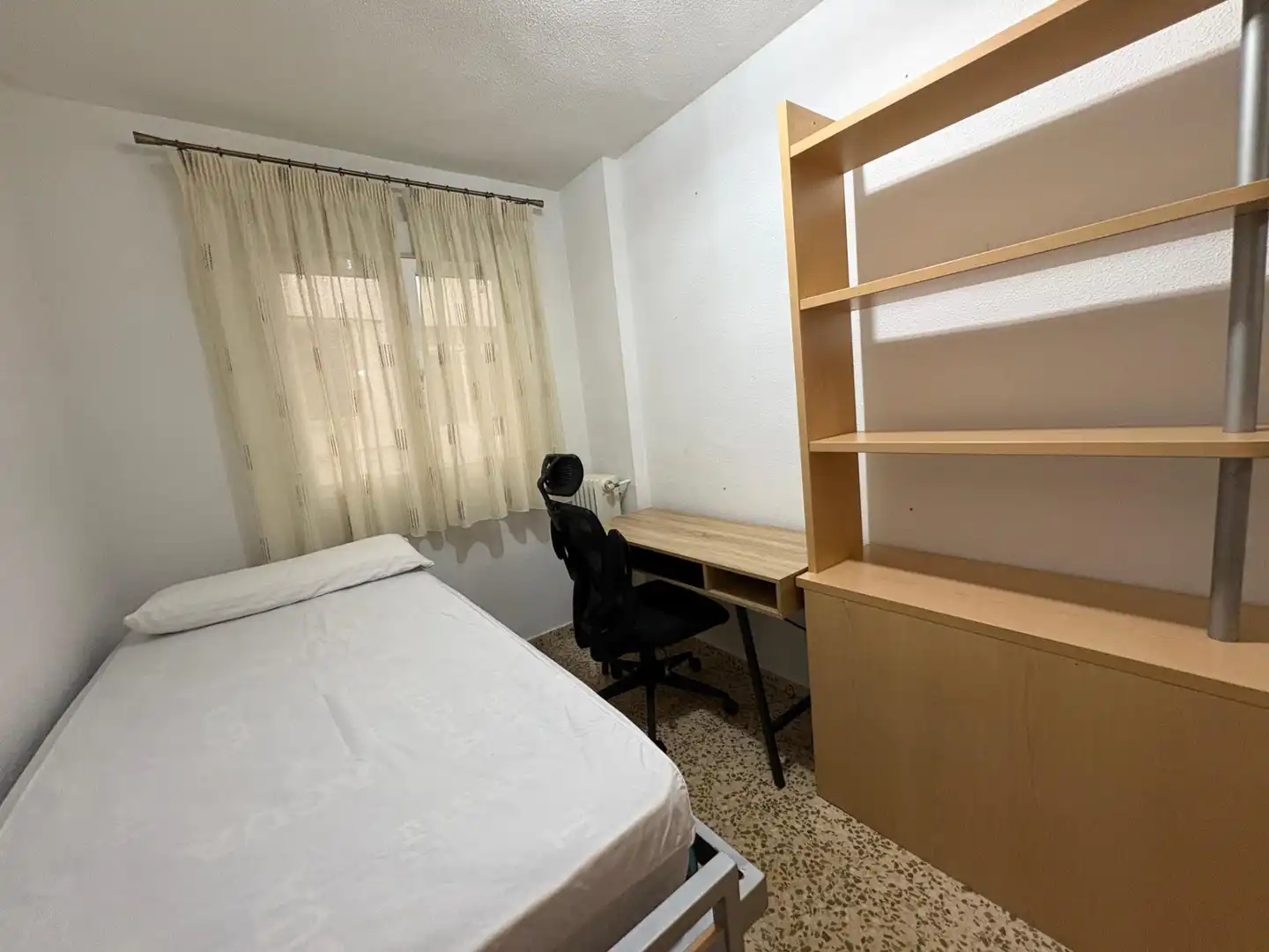 Bedroom of Flat for rent in Ronda