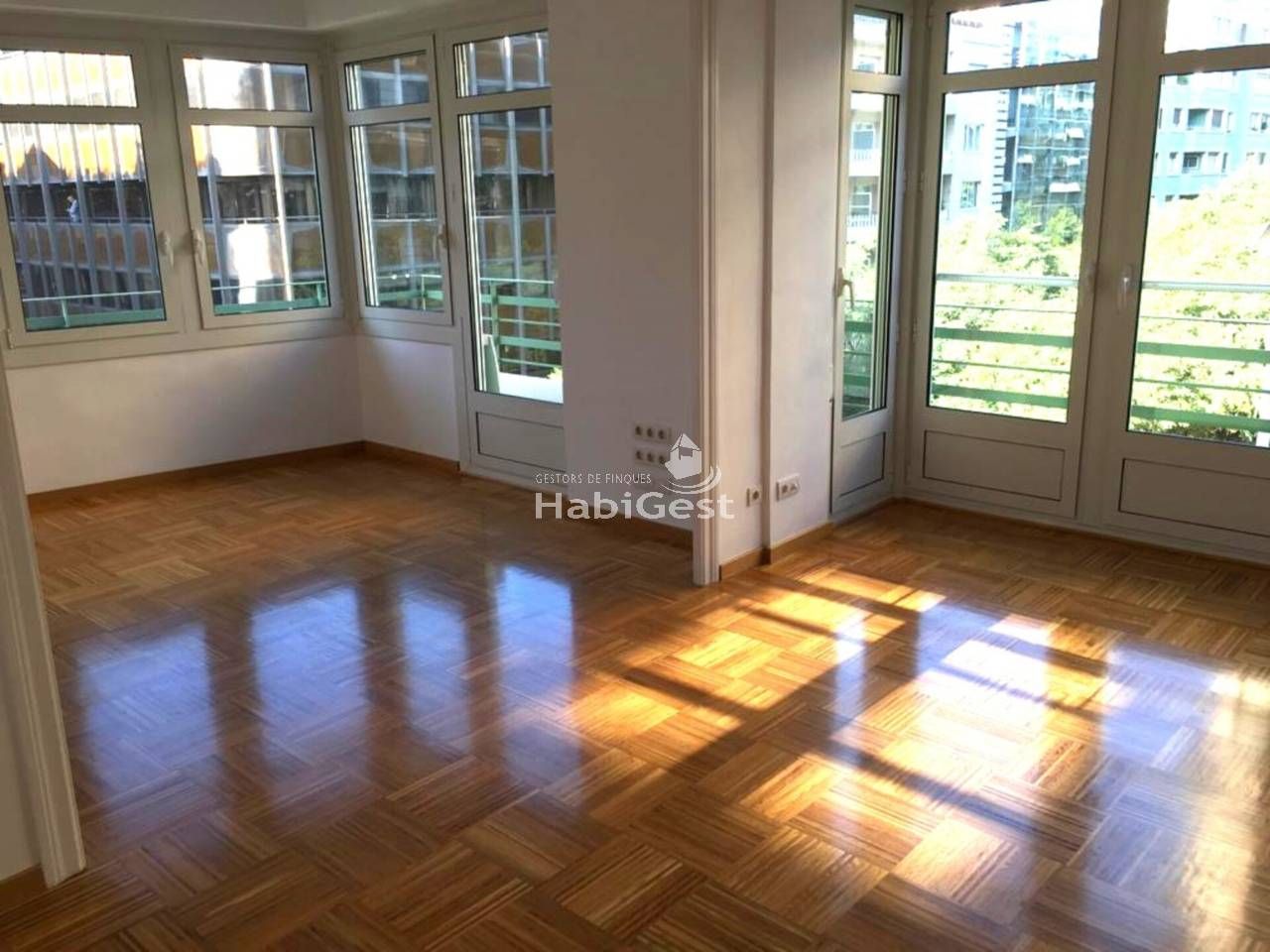 Pis en venda a Via Augusta, Vila de Gràcia, Gràcia