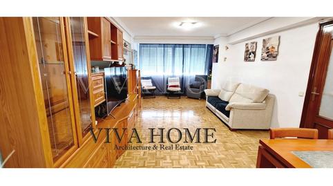 Foto 3 de Piso en venta en Calle Arcos de Jalon, Arcos,  Madrid Capital