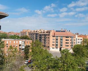 Vista exterior de Pis en venda en  Madrid Capital amb Aire condicionat, Calefacció i Moblat