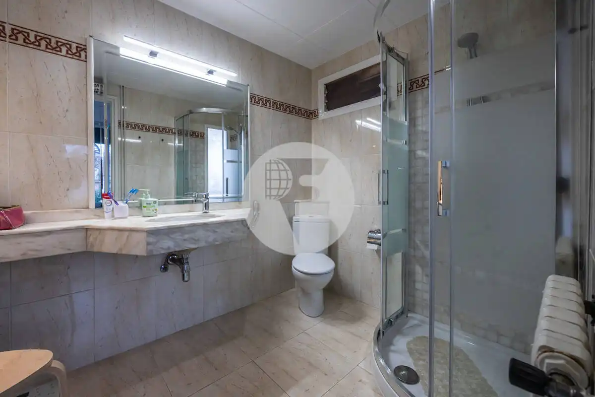 Baño de Casa o chalet en venta en Sabadell con Aire acondicionado, Calefacción y Terraza