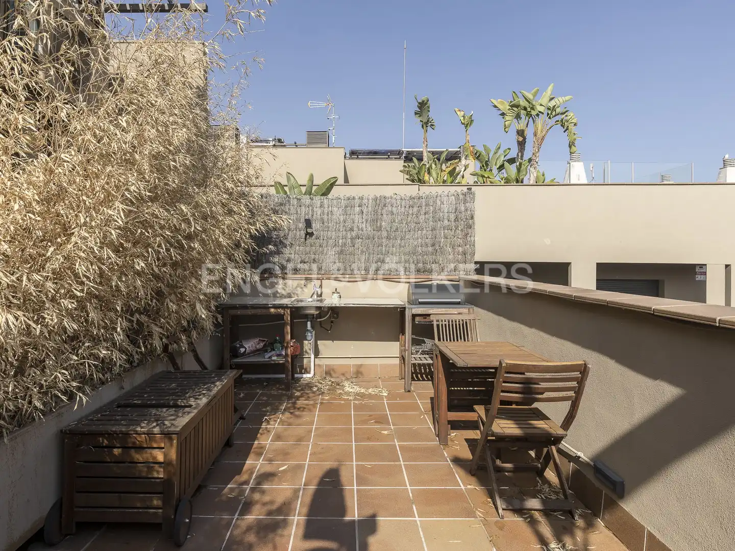 Terrasse von Wohnung zum Verkauf in Barcelona mit Klimaanlage, Heizung und Privatgarten