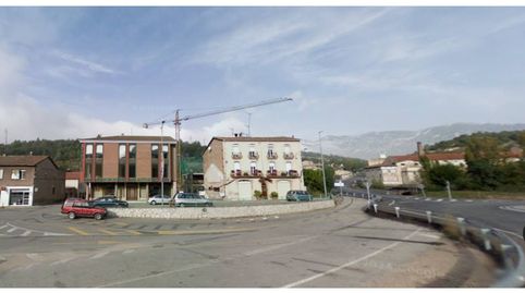 Venta de 16 Pisos  Local  15 Garajes en Olvan Barcelona, imagen 3