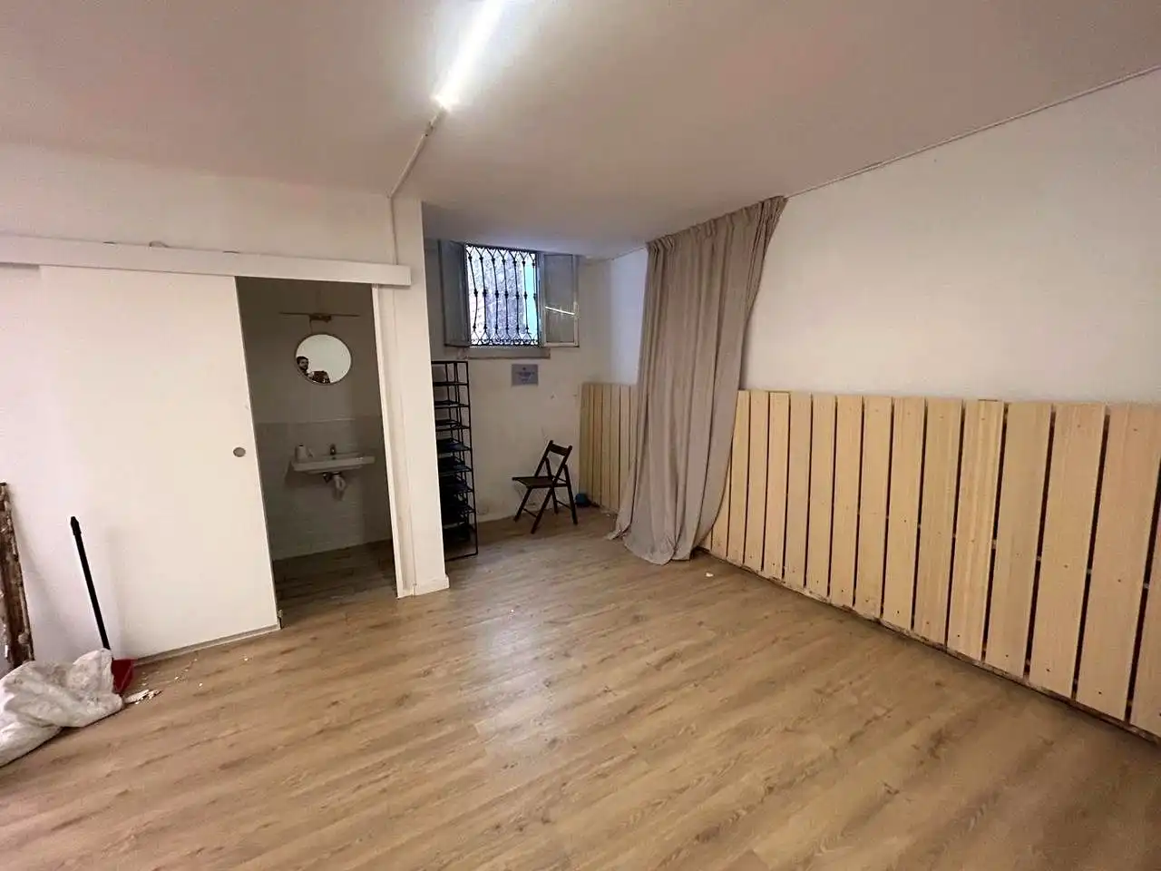 Business premises for sale in calle d'En Cortines, imagen 3