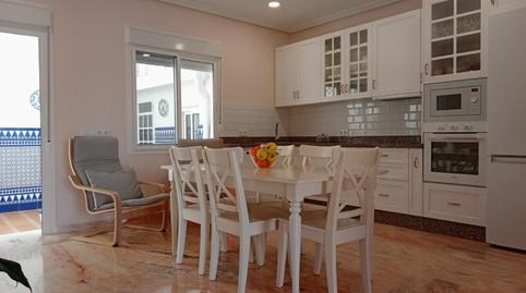 Foto 3 de Casa adosada de alquiler en Mairena del Alcor, Sevilla