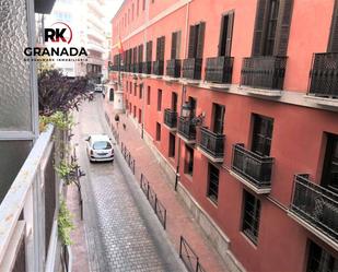 Exterior view of Flat to rent in  Granada Capital  with Air Conditioner and Terrace