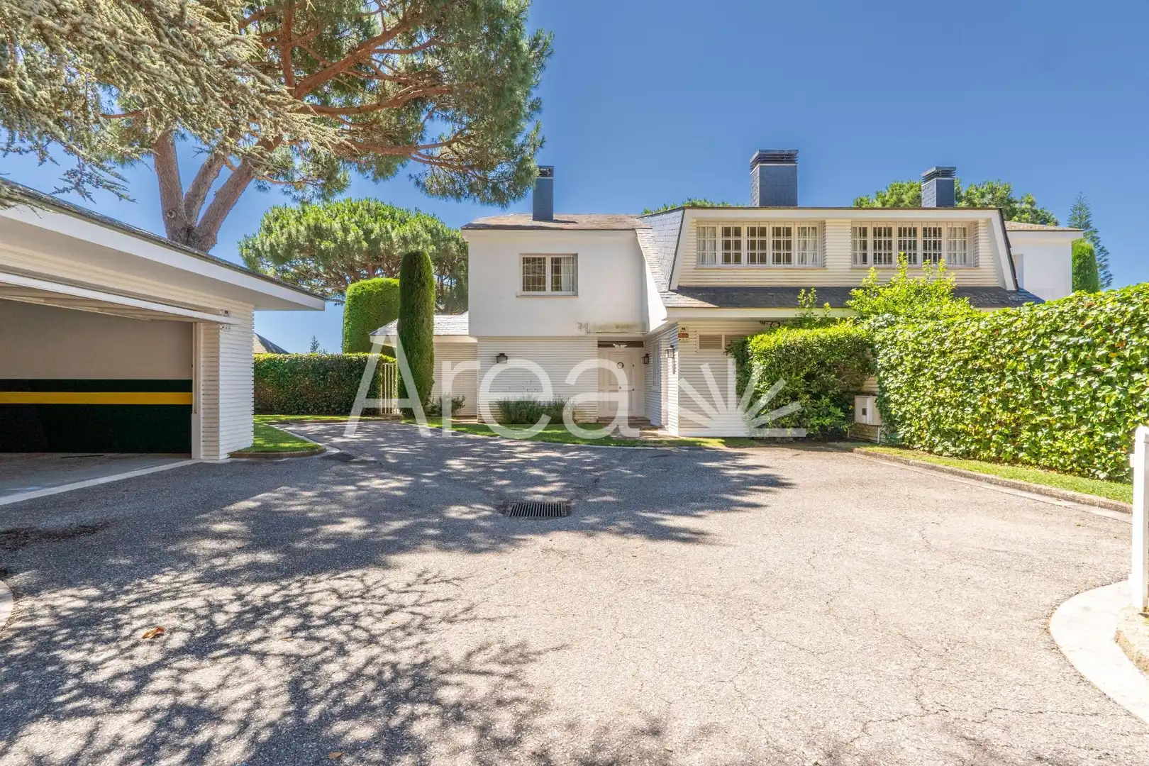 Exterior view of Houses for rent in Sant Andreu de Llavaneres  with Air Conditioner, Heating and Private garden