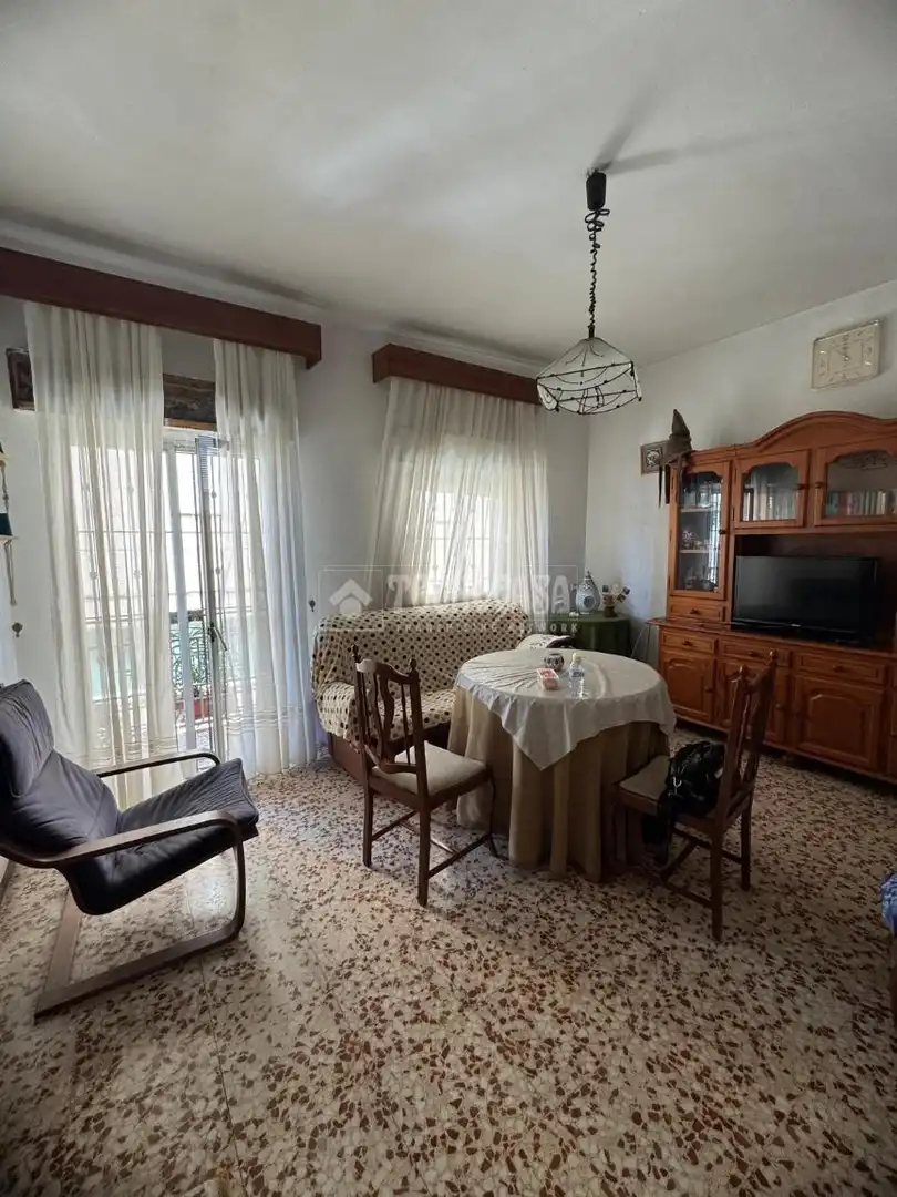 Comedor de Edificio en venta en Sevilla