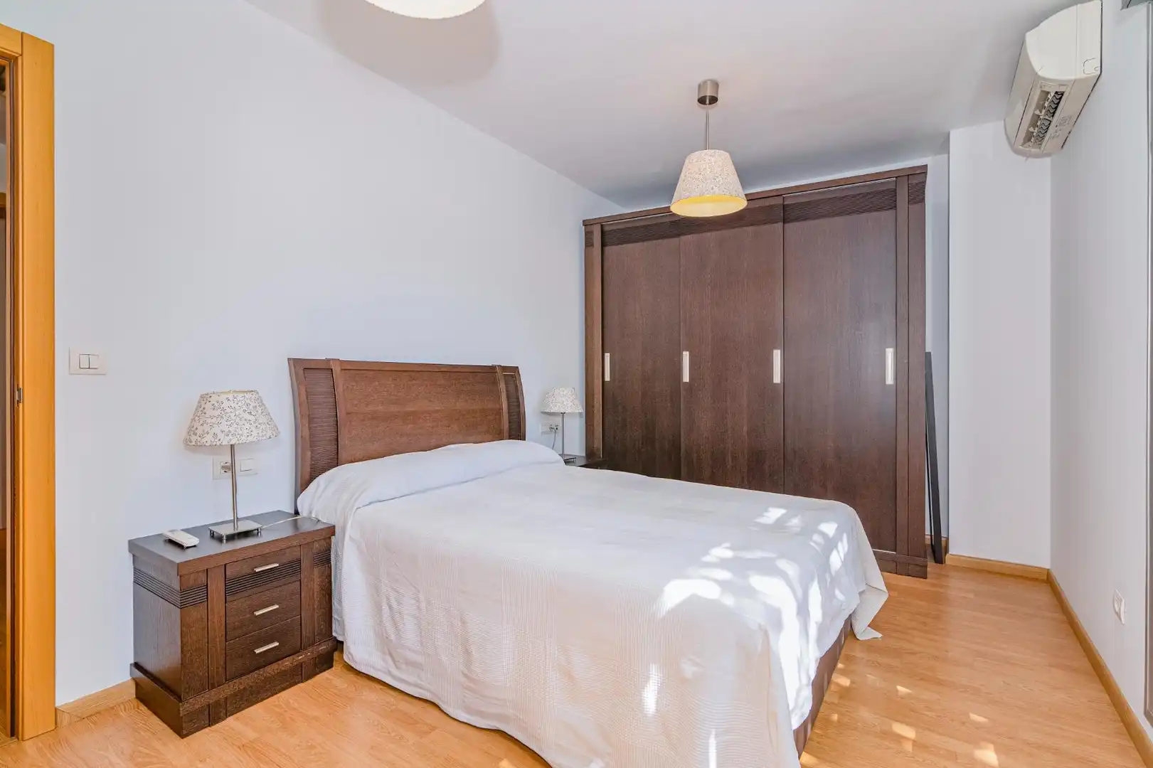 Dormitori de Planta baixa en venda en Alhendín amb Aire condicionat, Jardí privat i Terrassa