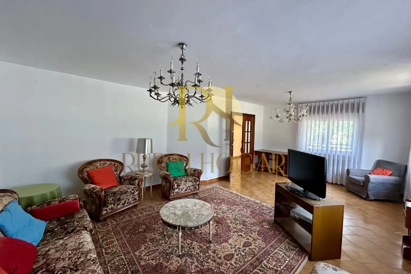 Sala de estar de Casa o chalet en venta en Soto y Amío con Calefacción y Terraza
