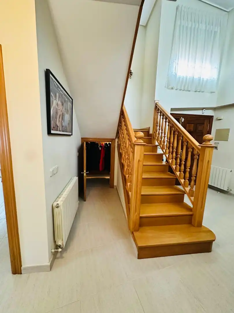 Chalet con jardín en venta en Calle Viñas, imagen 45