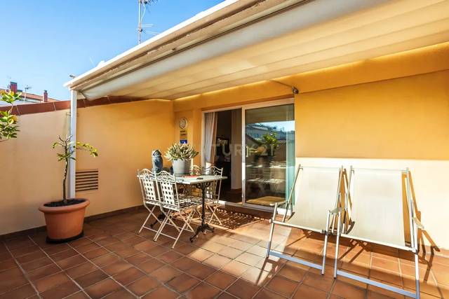 Apartamento en Venta en Carrer de José Agustín Goytisolo, Sant Joan Despí, en Eixample