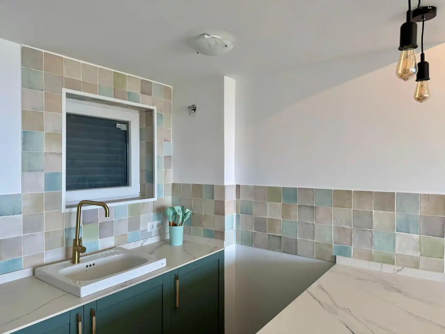 Bathroom of Apartments for sale in Benidorm  with Terrace, Storage room and Furnished