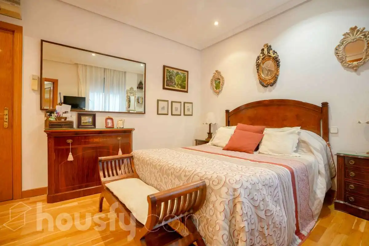 Habitación de Ático en venta en Madrid con Aire acondicionado, Calefacción y Parquet