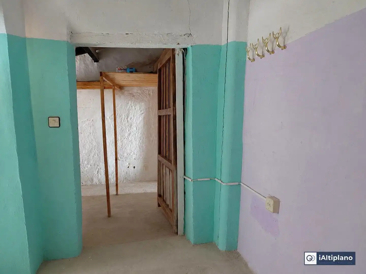 Detached homes for sale in Baza  with Terrace, Furnished and Balcony