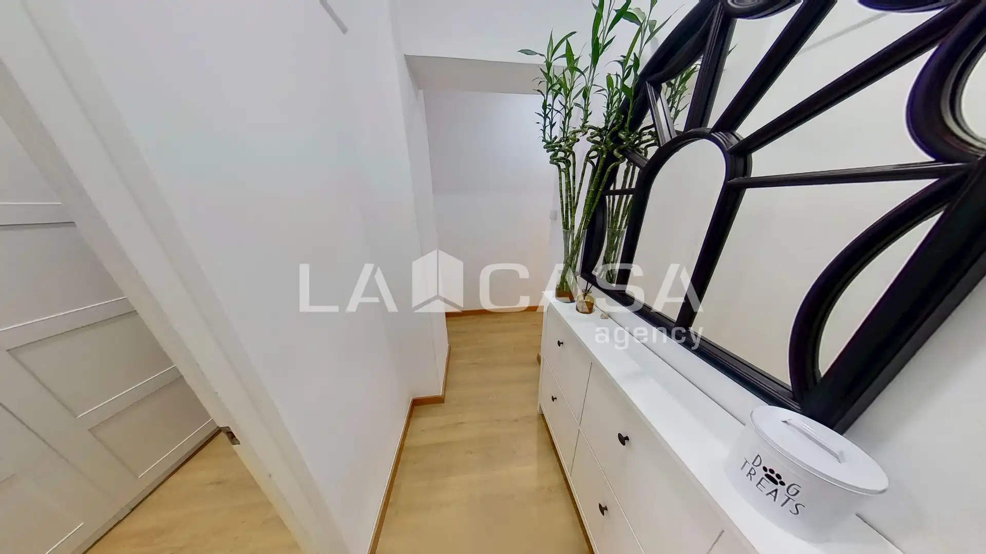 Piso en venta en Barcelona con Balcón