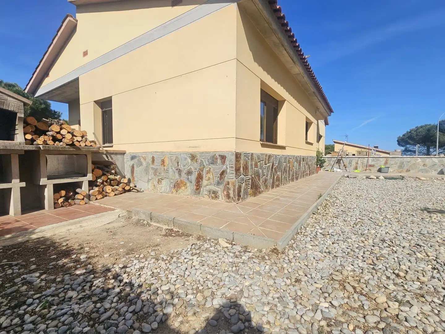 Vista exterior de Casa o xalet en venda en Fogars de la Selva amb Calefacció, Jardí privat i Terrassa