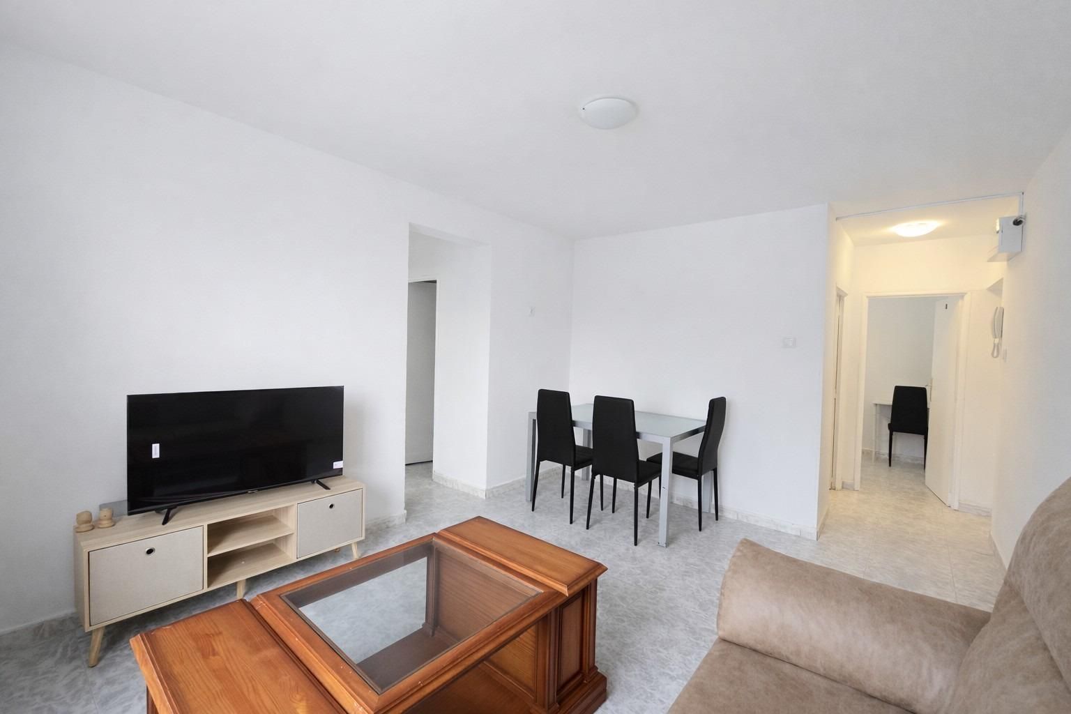 Sala d'estar de Pis de lloguer en Plasencia amb Moblat