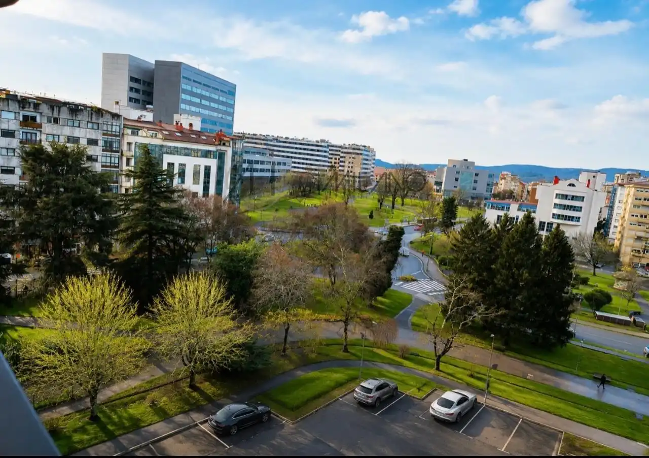 Exterior view of Flat for sale in Pontevedra Capital   with Heating, Storage room and Balcony
