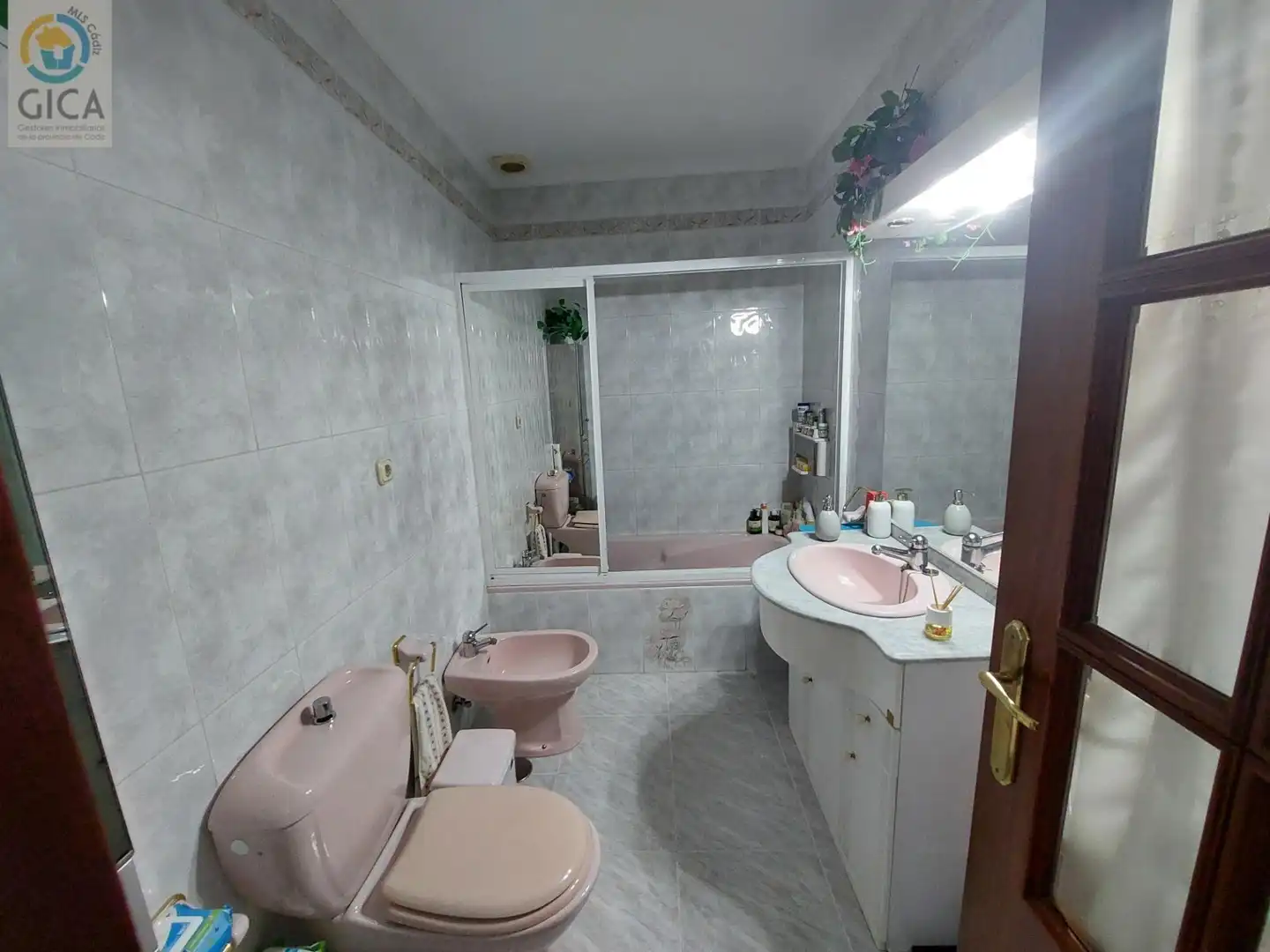 Bany de Casa o xalet en venda en Algeciras