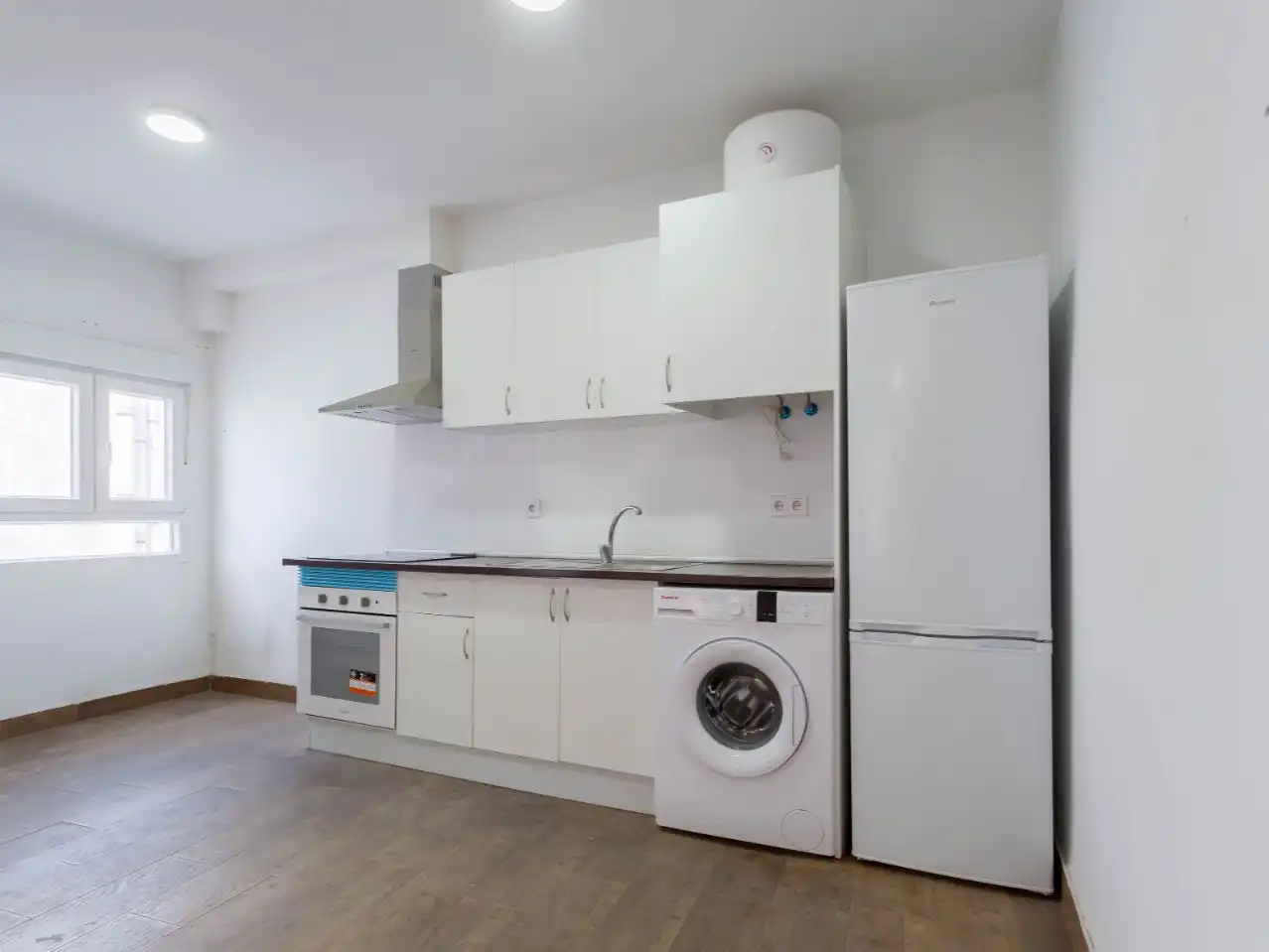 Cocina de Piso para compartir en Talavera de la Reina con Aire acondicionado, Calefacción y Horno